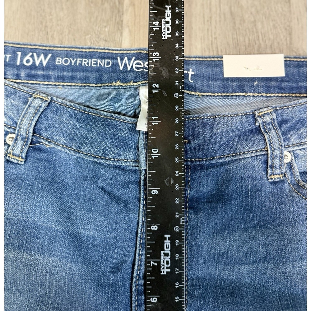 Westport Signature Fit Boyfriend Jean Women 16W Mid Rise Lightwash Cuffed NWT - Picture 3 of 6